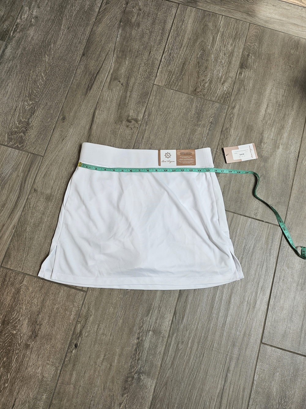 NWT Women’s White Athletic Skort with Wide Waistband